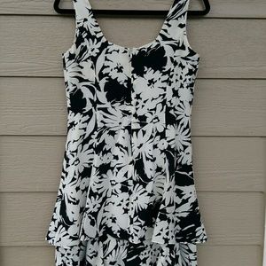 🎇 Blowout 🎇 Georgiou 100% Silk Dress